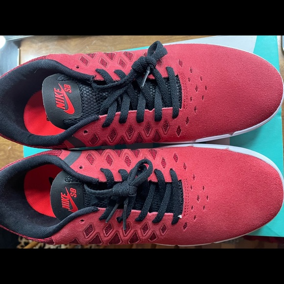 Nike Free SB Men’s Shoes - Picture 3 of 6